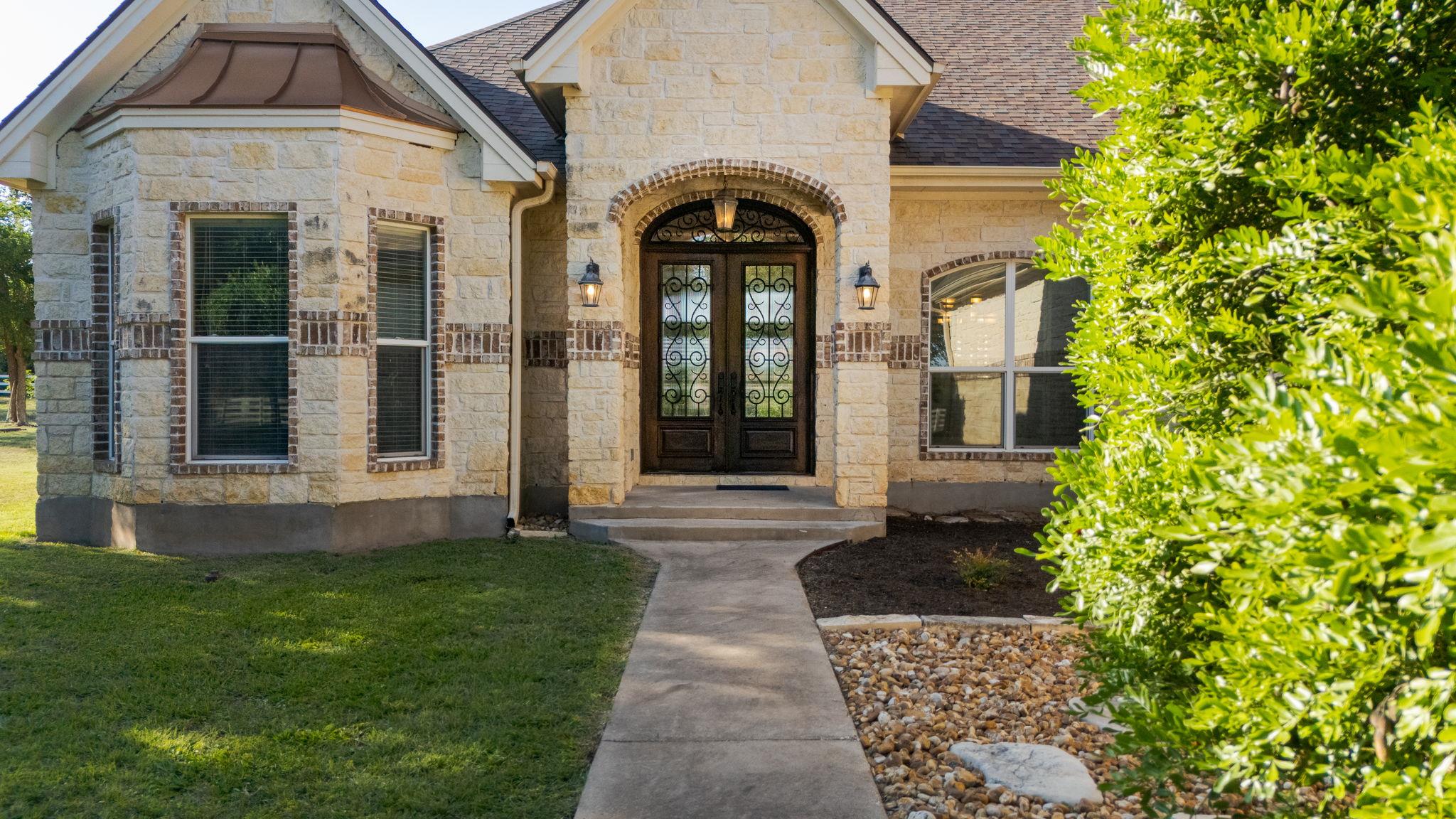 134 Creekside Drive Liberty Hill TX 78642