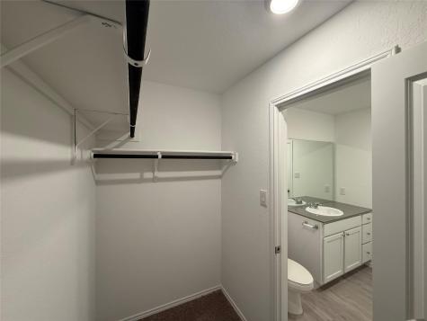 6658 Willow Landing Converse TX 78109