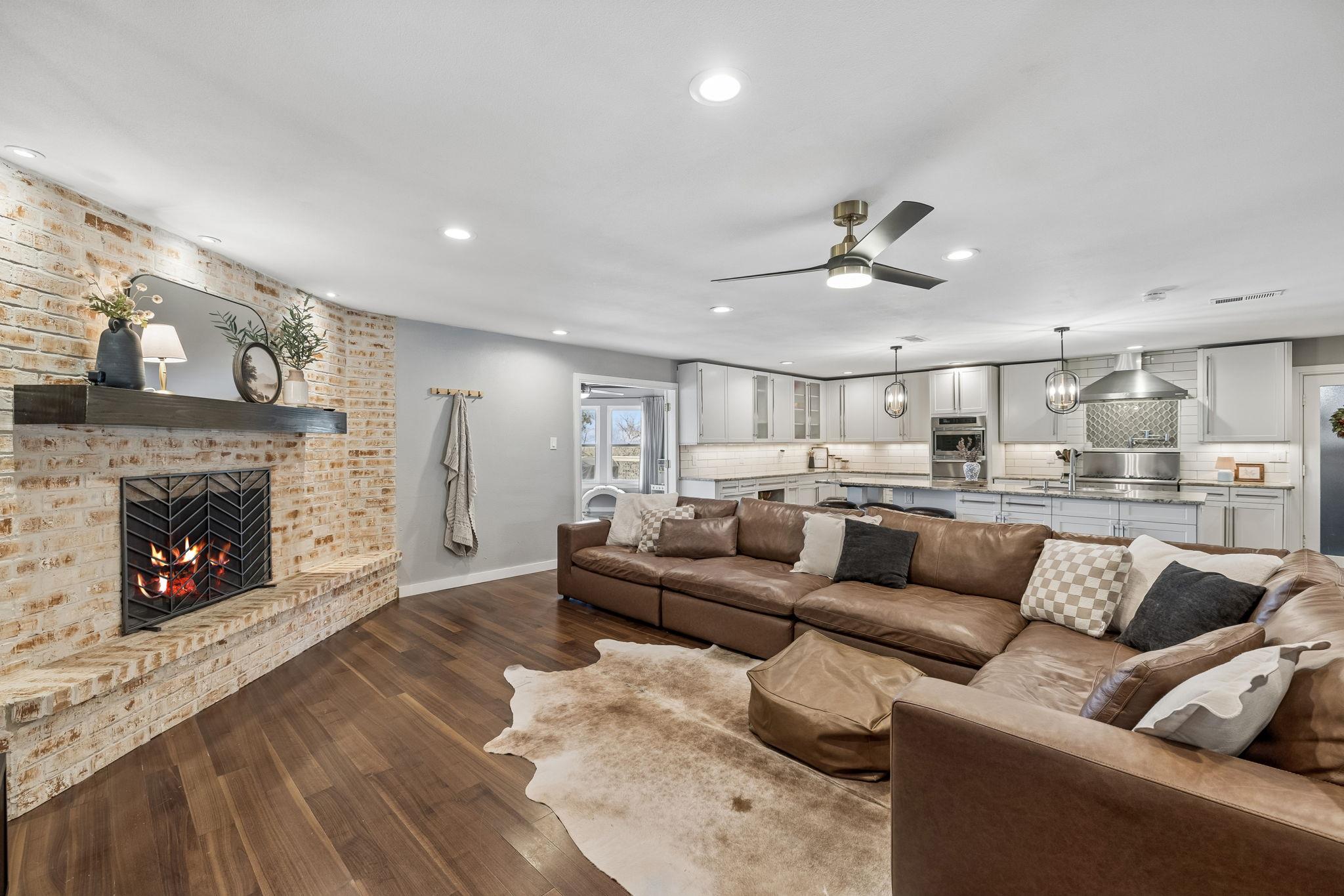 677 Floral Avenue New Braunfels TX 78130