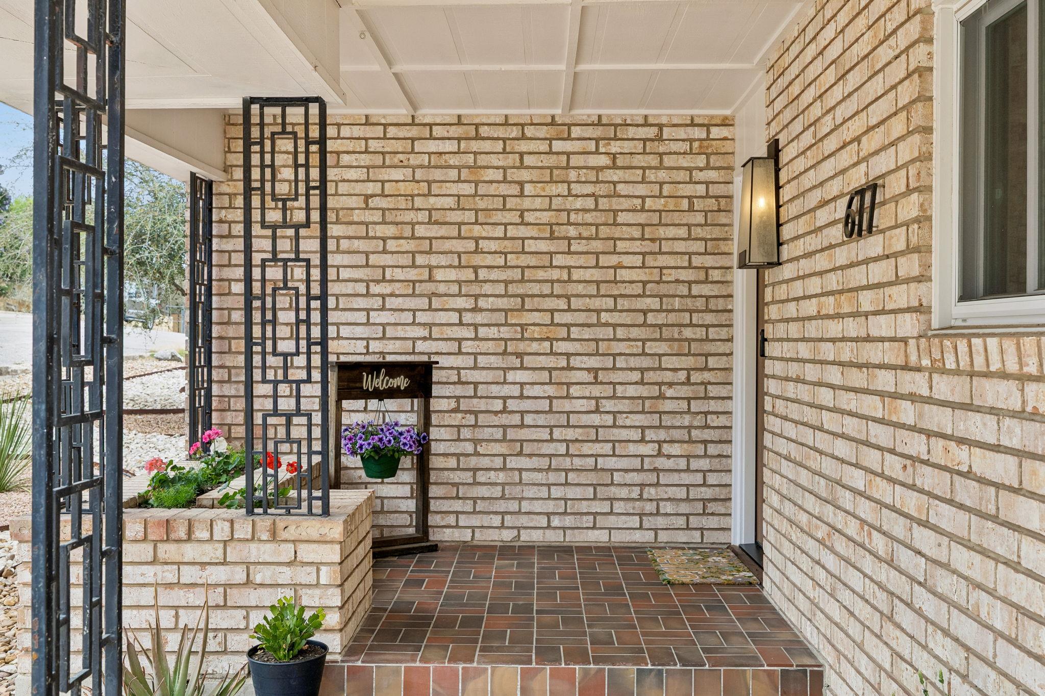 677 Floral Avenue New Braunfels TX 78130