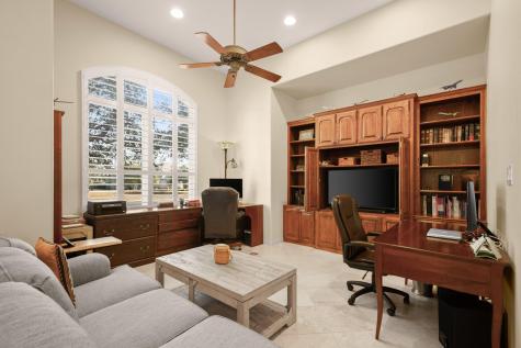 26801 Founders Place Spicewood TX 78669