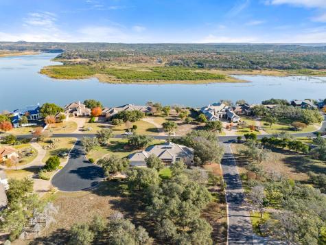 26801 Founders Place Spicewood TX 78669