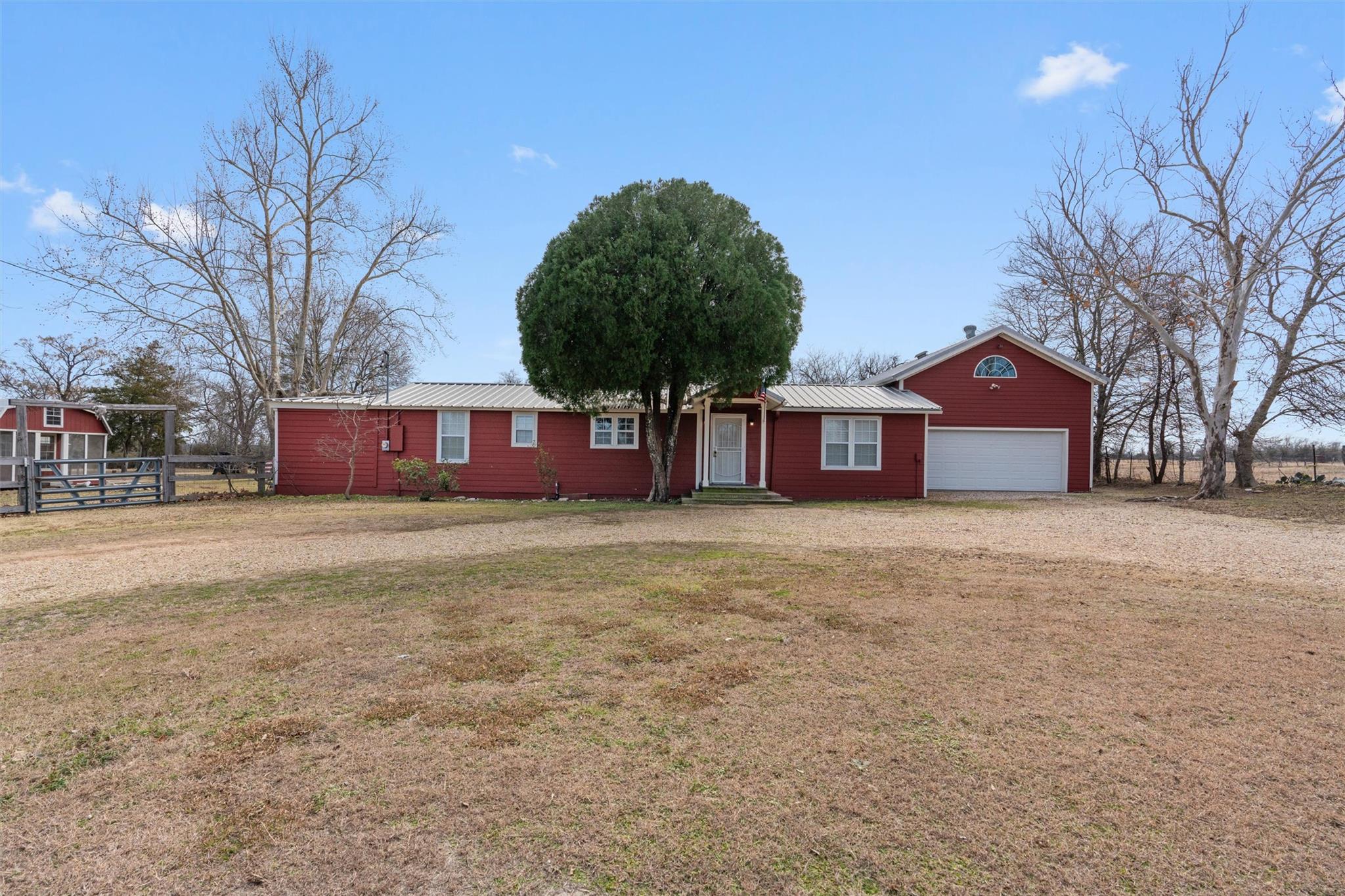 8889 N Fm 487 Rockdale TX 76567