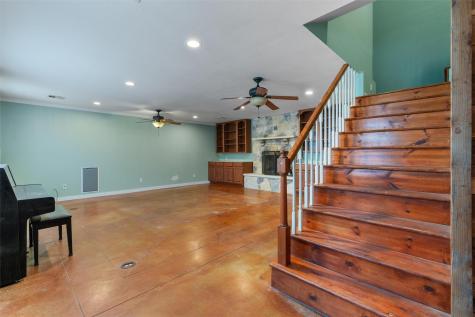 8889 N Fm 487 Rockdale TX 76567