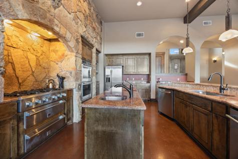 303 Yaupon Drive Spicewood TX 78669