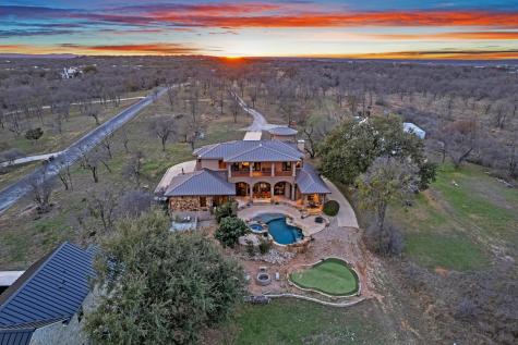 303 Yaupon Drive Spicewood TX 78669