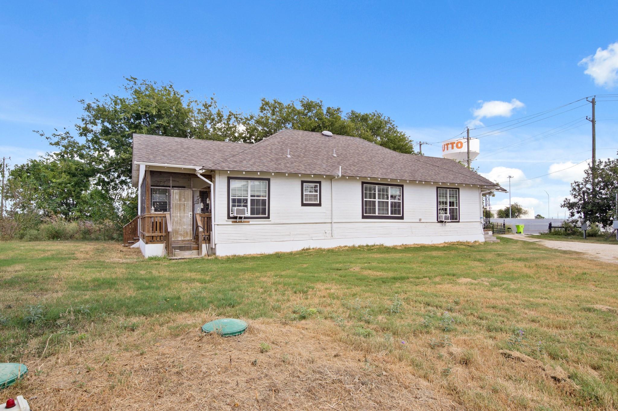280 Fm 3349 Taylor TX 76574
