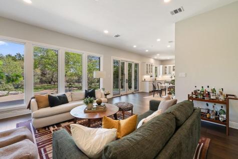 2907 Creeks Edge Parkway Austin TX 78733