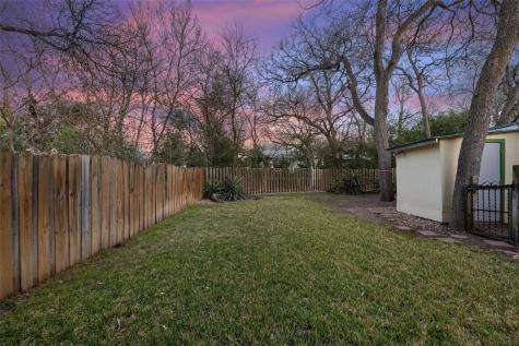 2004 Griswold Lane Austin TX 78703