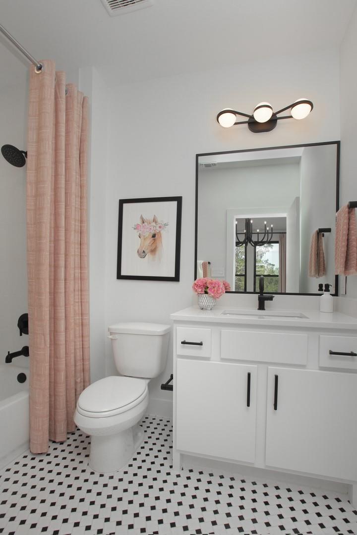 122 Crosswater Lane Dripping Springs TX 78620