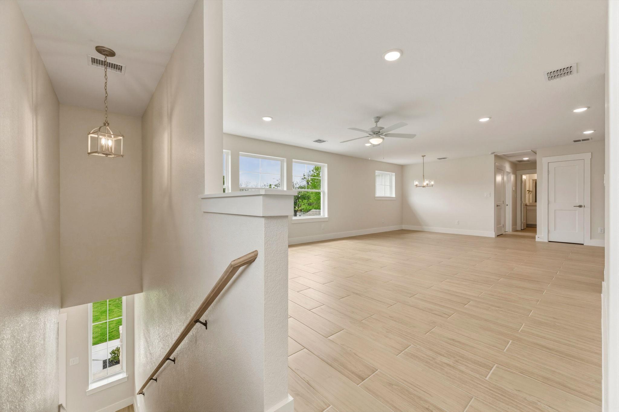 1412 Kent Street Taylor TX 76574