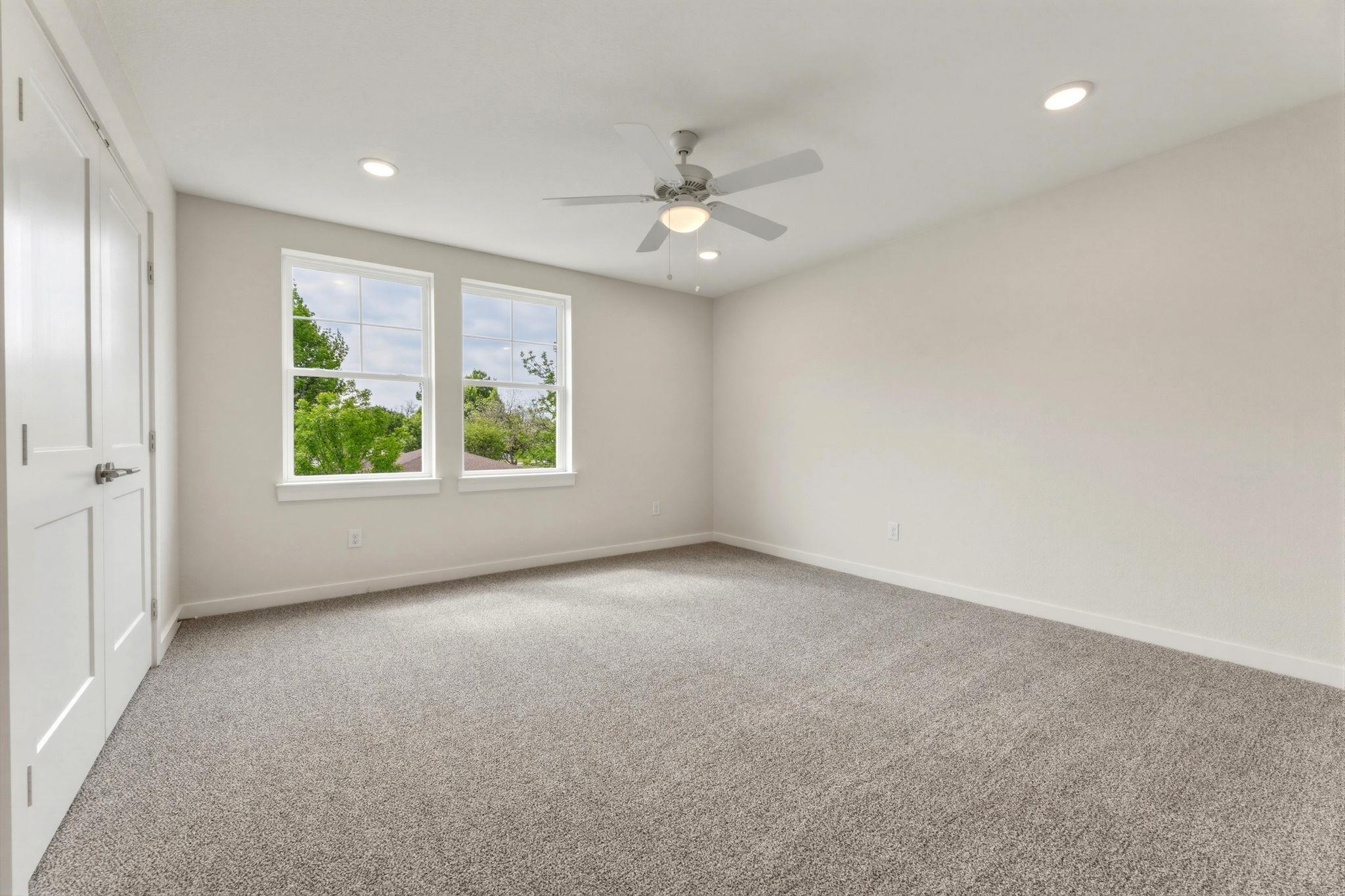 1412 Kent Street Taylor TX 76574