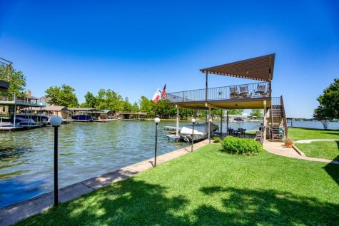213 Lakeview Sunrise Beach TX 78643