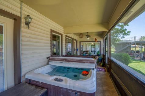213 Lakeview Sunrise Beach TX 78643