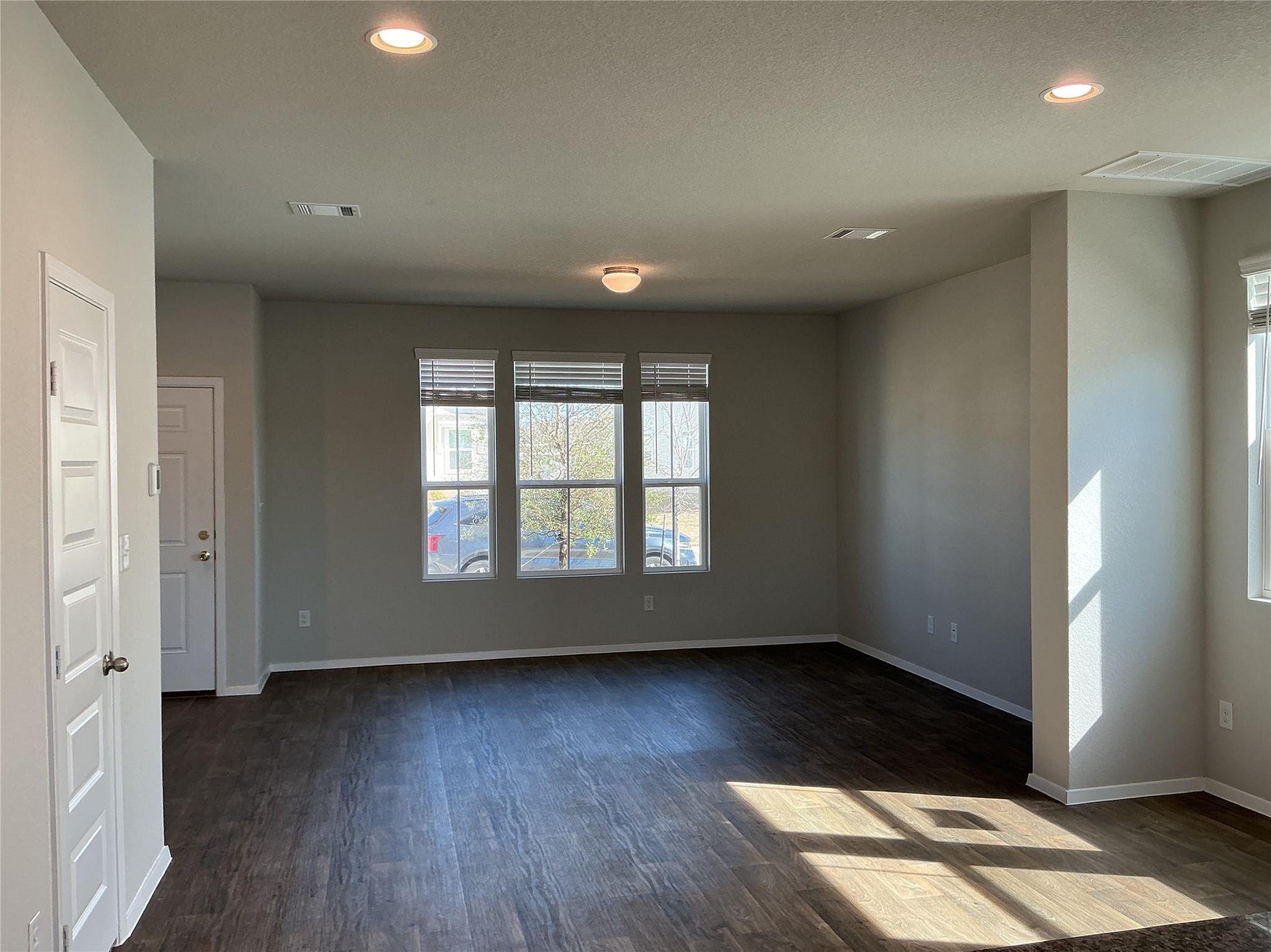 123 Bluestem Drive Elgin TX 78621