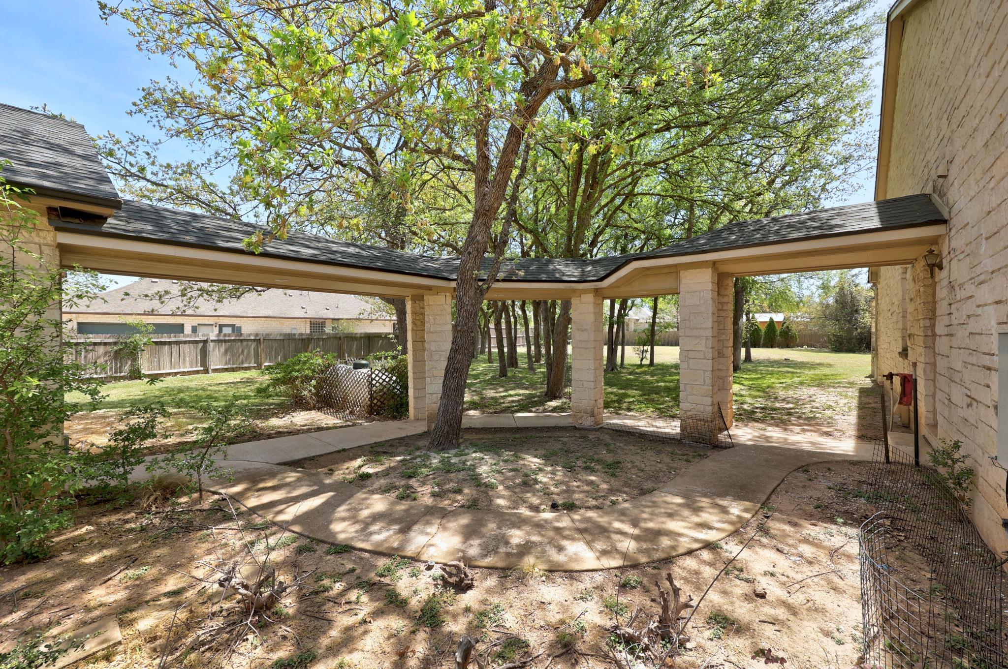 105 Oak Plaza Drive Georgetown TX 78628