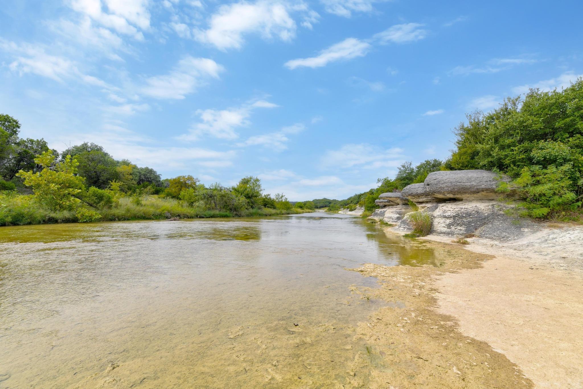 105 Oak Plaza Drive Georgetown TX 78628