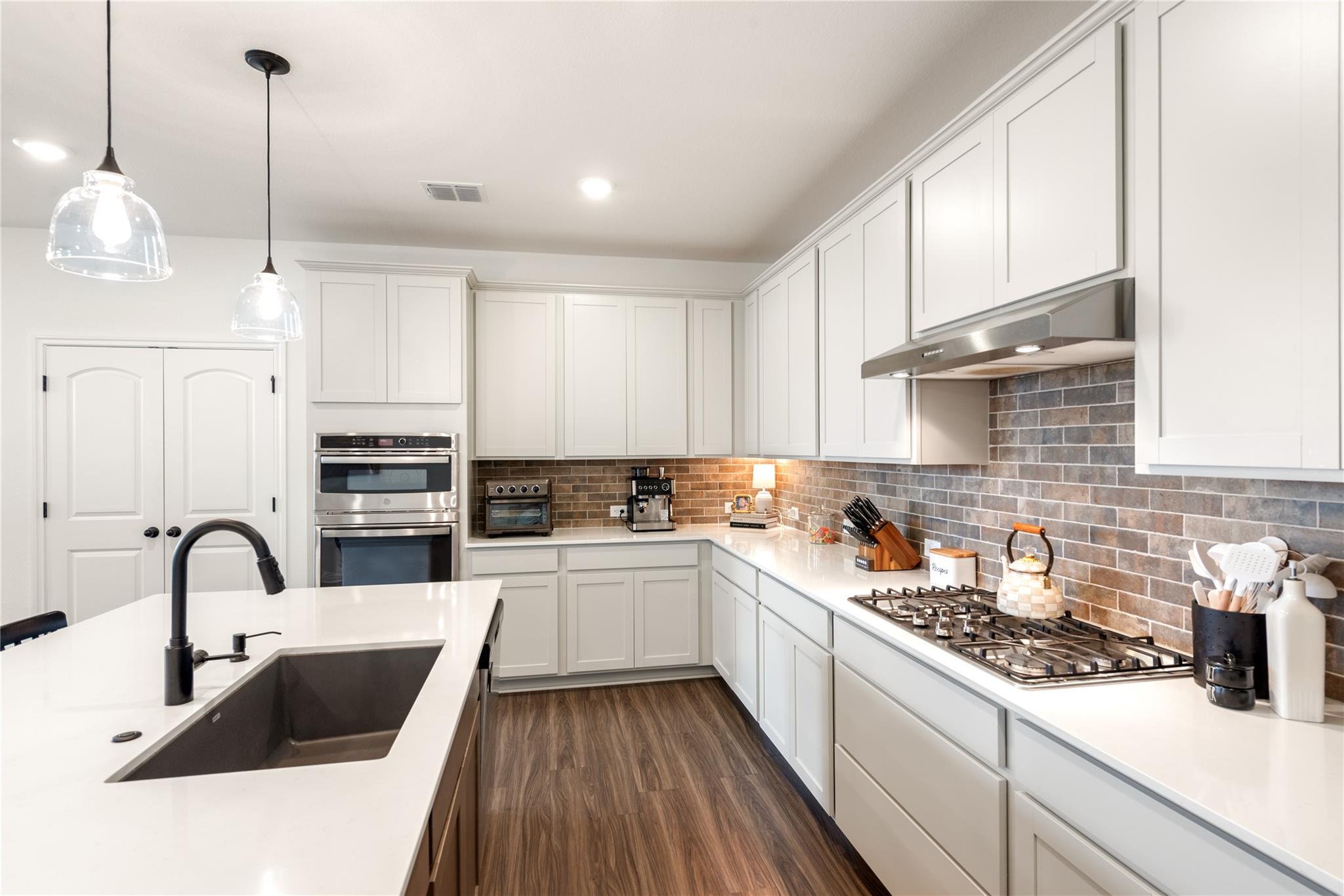 155 Kings Canyon Drive Dripping Springs TX 78620