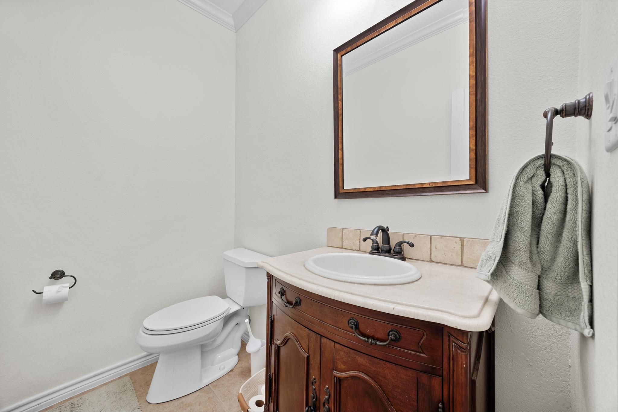 301 Hall Lane Spicewood TX 78669