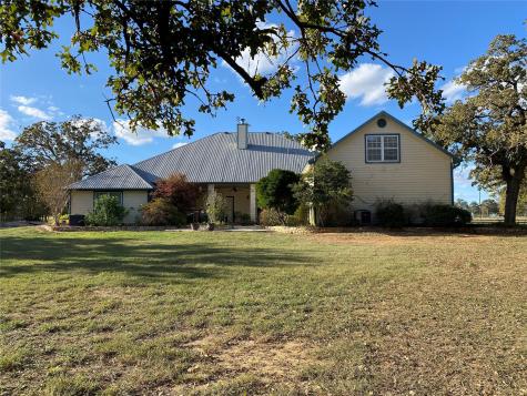 1036 Sherrill Lane Lexington TX 78947