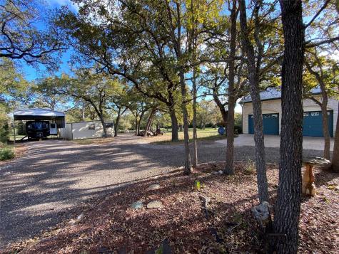 1036 Sherrill Lane Lexington TX 78947