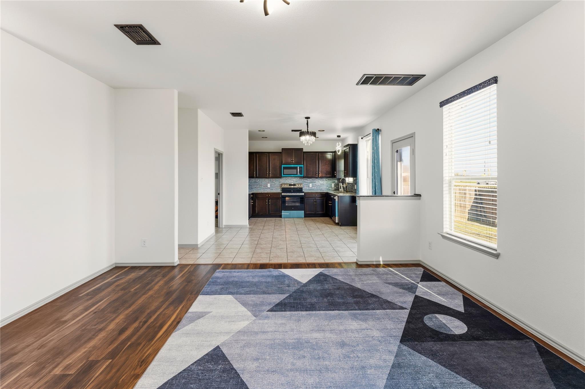 100 Serpentine Lane Jarrell TX 76537