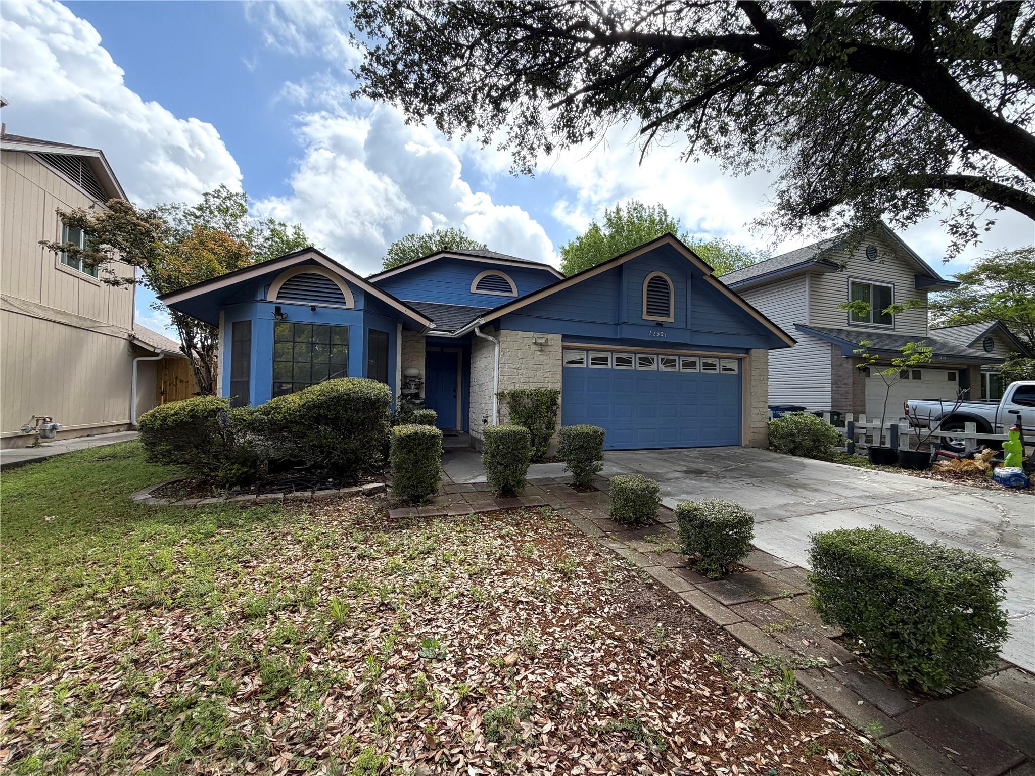 12321 Yarmont Way Austin TX 78753