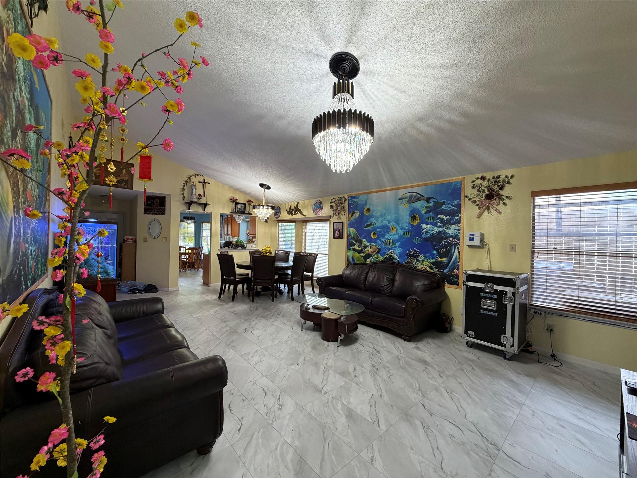 12321 Yarmont Way Austin TX 78753