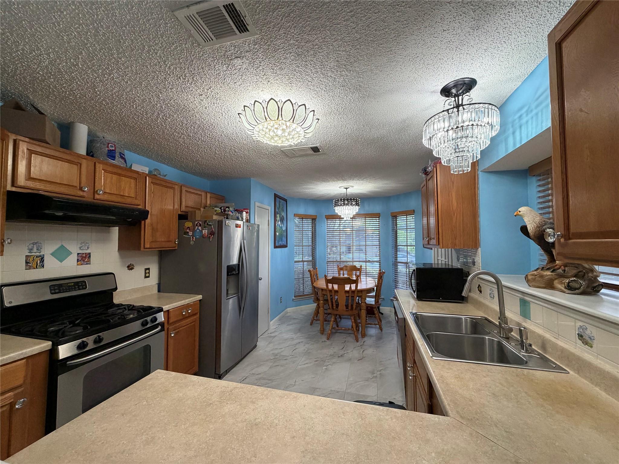 12321 Yarmont Way Austin TX 78753