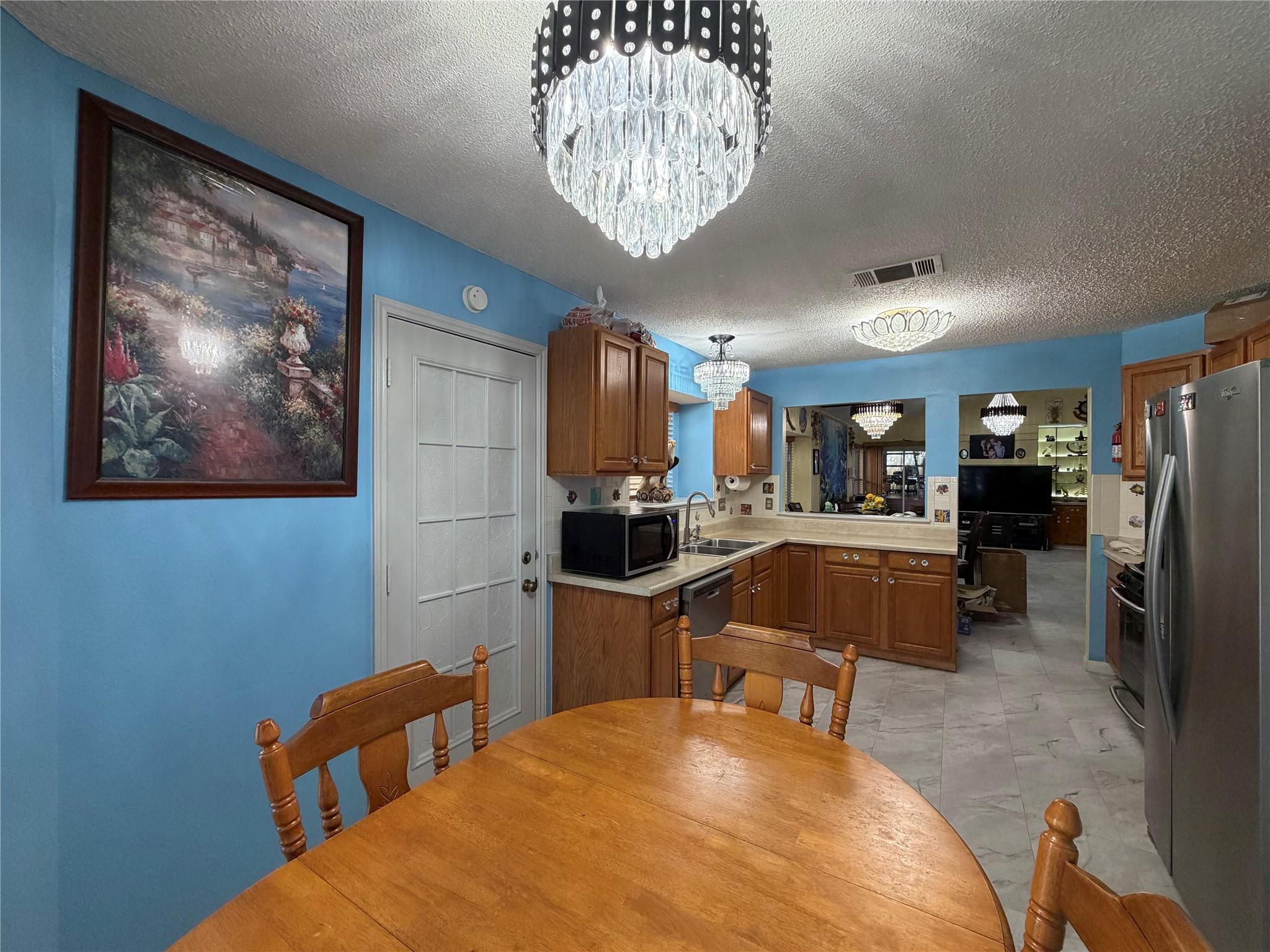 12321 Yarmont Way Austin TX 78753