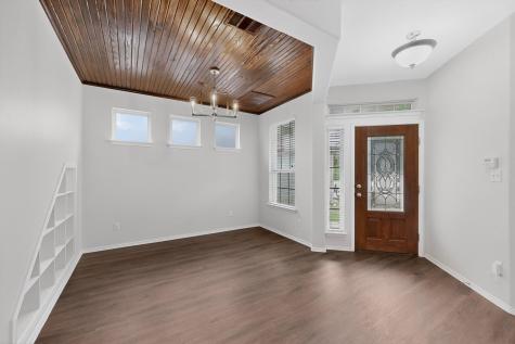 5417 Kara Drive Austin TX 78744