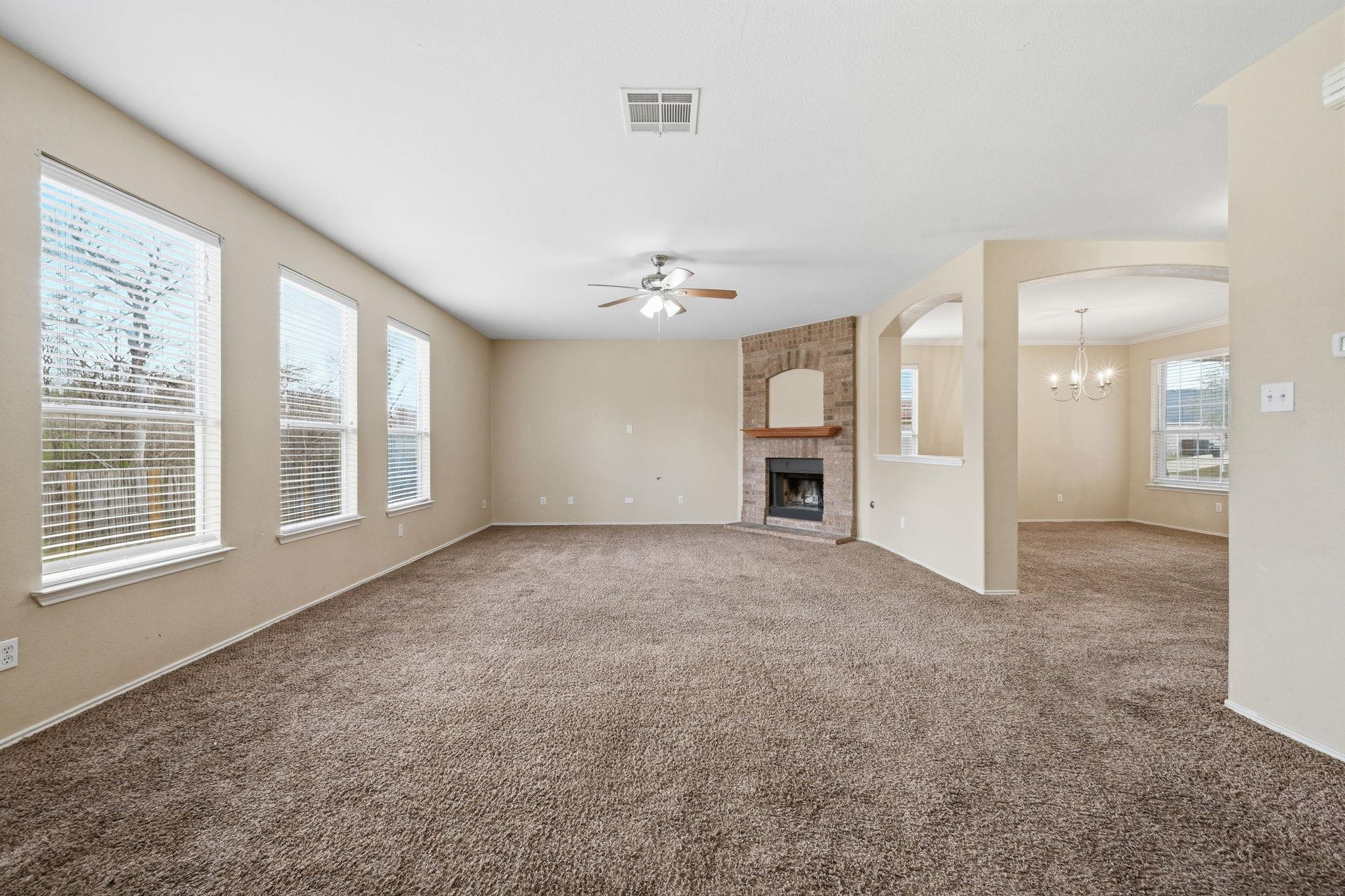12621 Wayne Spur Lane Elgin TX 78621