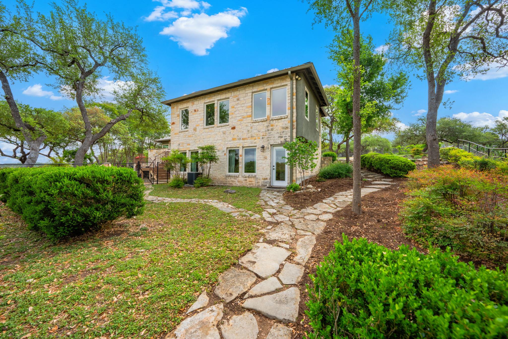 100 Rainbows End Wimberley TX 78676