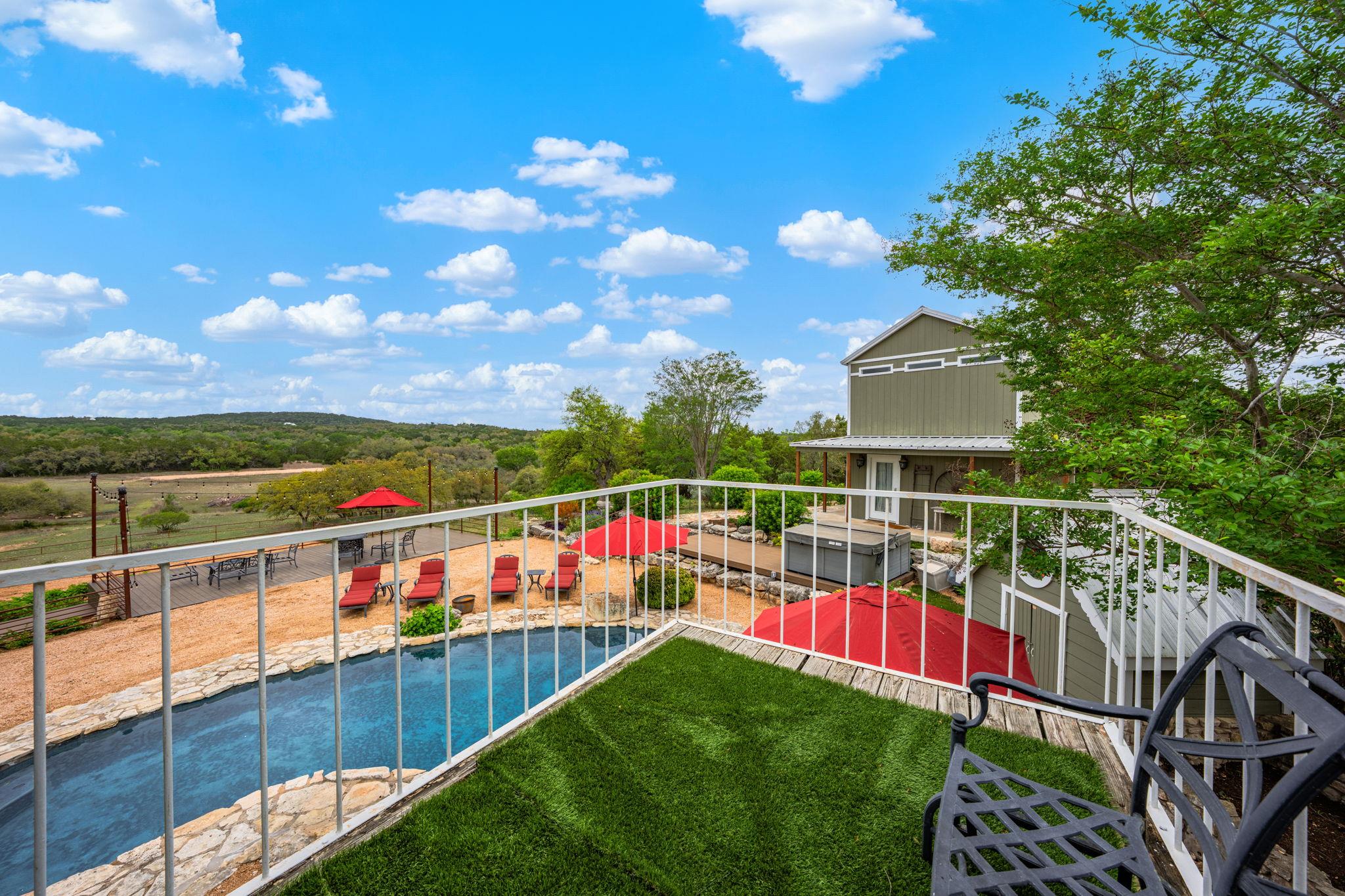 100 Rainbows End Wimberley TX 78676
