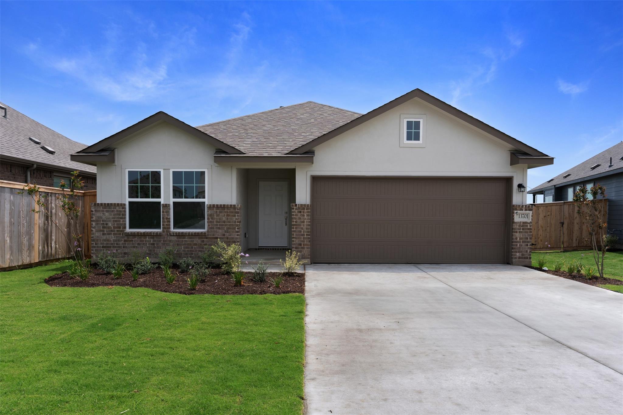 13701 Tucker Hedge Pass Elgin TX 78621