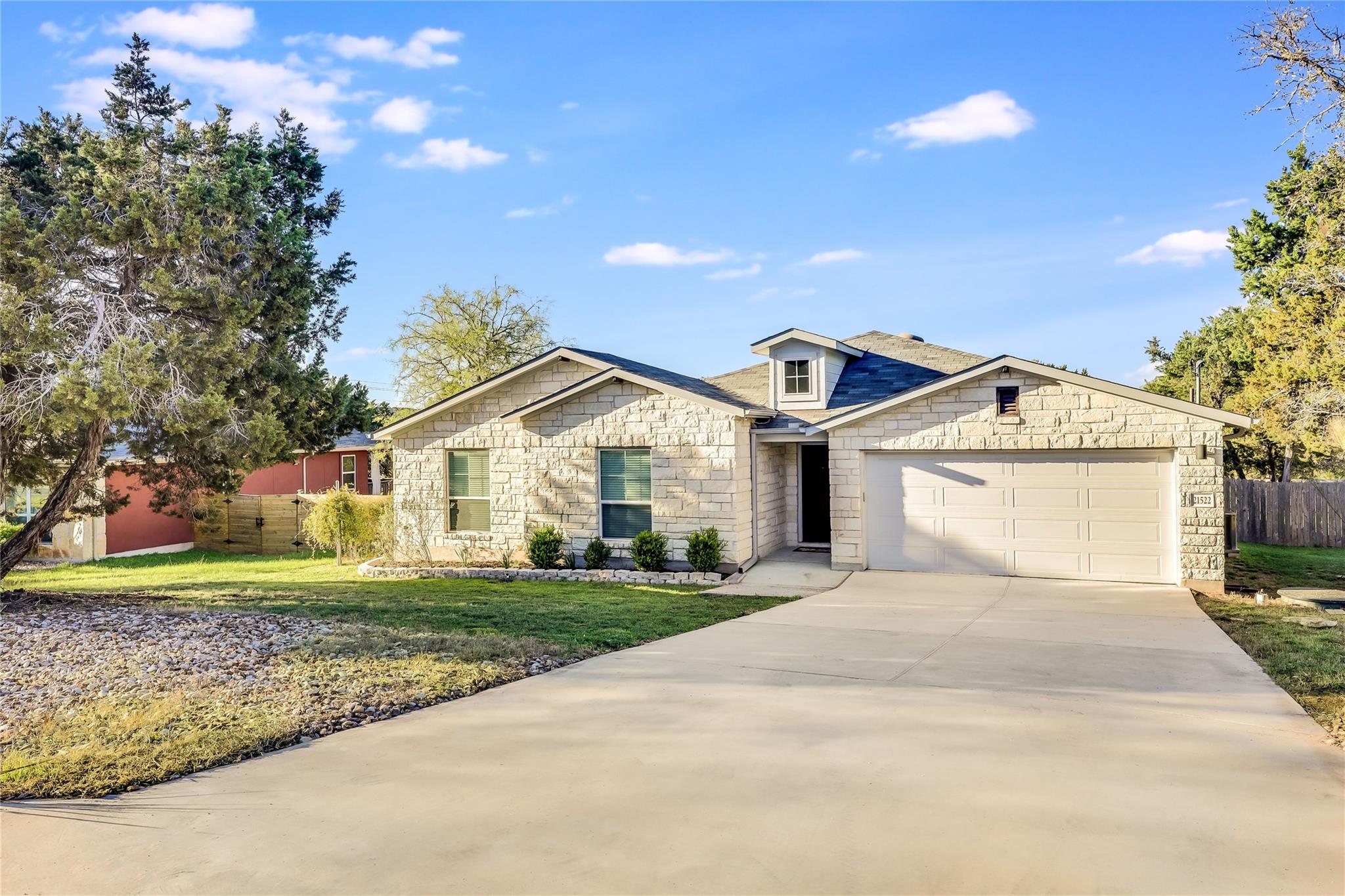 21522 Horseshoe Loop Lago Vista TX 78645