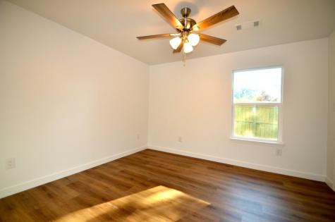 1653 Navajoe Trail Kingsland TX 78639
