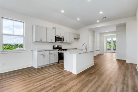 4500 Silverhill Drive Lago Vista TX 78645