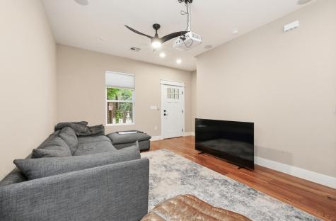 105 Elkhart Street Austin TX 78702