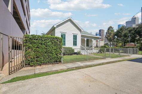 1106 Oneil Street Houston TX 77019