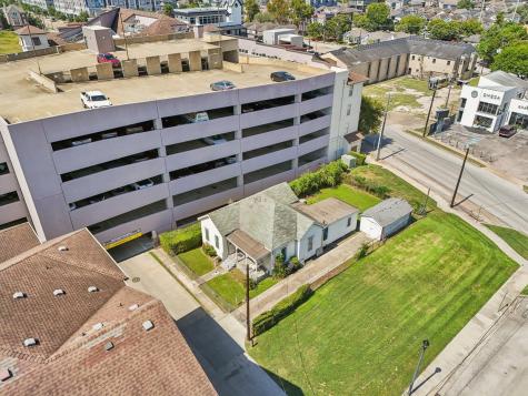 1106 Oneil Street Houston TX 77019