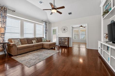 1812 Paseo Verde Drive Leander TX 78641