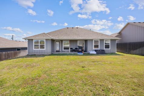 1313 Sandstone Cove Lampasas TX 76550