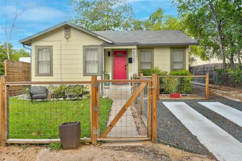 5204 Huisache Street Austin TX 78751