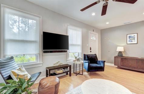 5204 Huisache Street Austin TX 78751