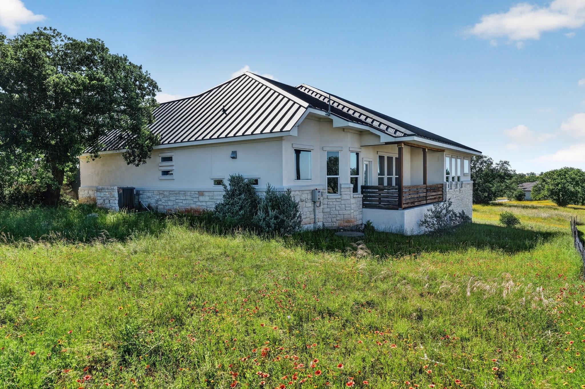 100 W Up There Horseshoe Bay TX 78657