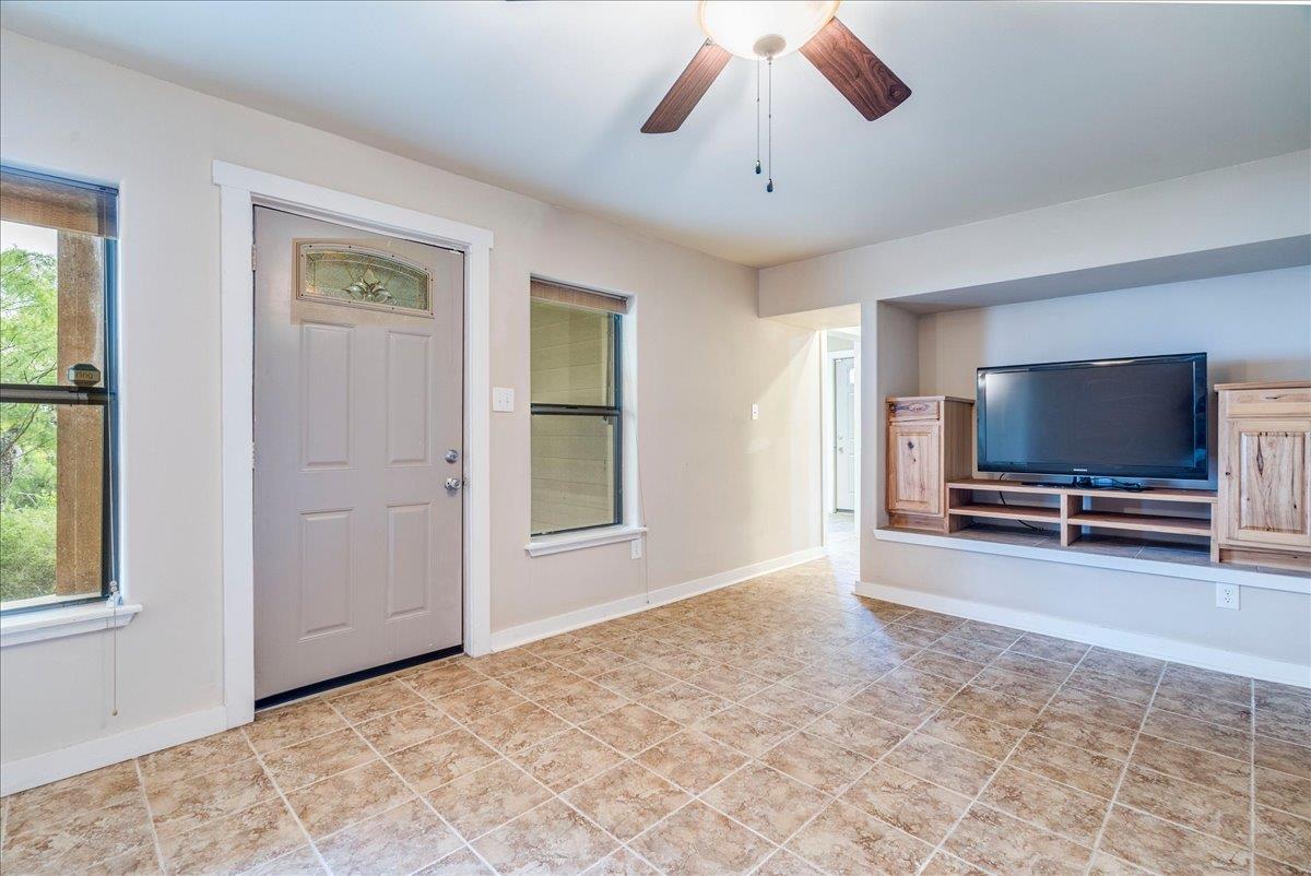 123 Horseshoe Drive Burnet TX 78611