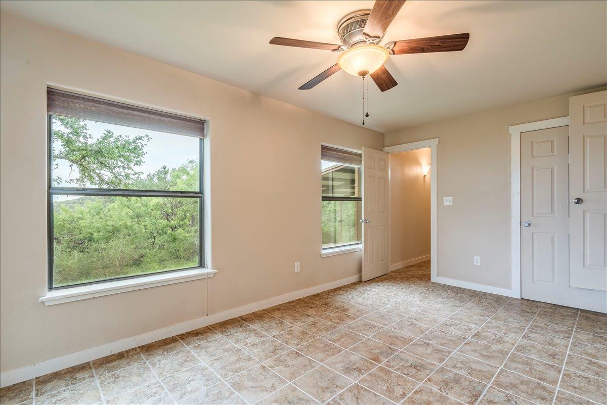 123 Horseshoe Drive Burnet TX 78611