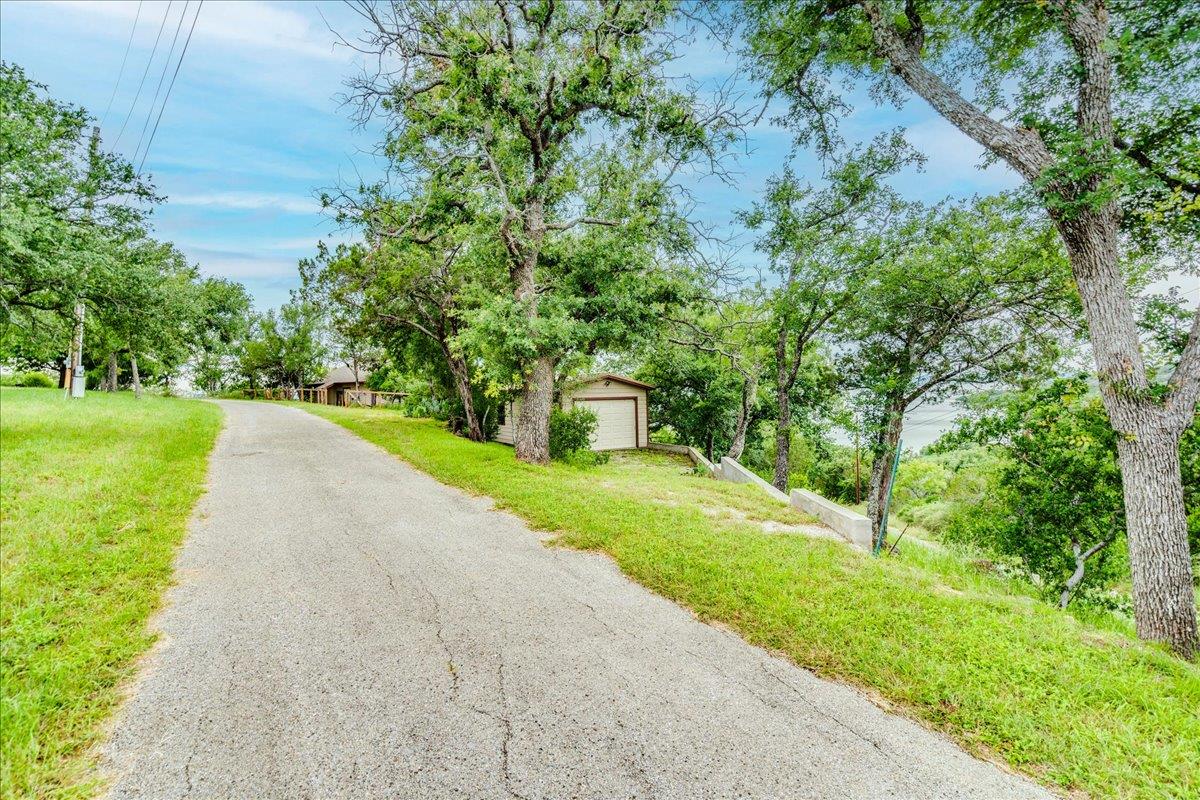 123 Horseshoe Drive Burnet TX 78611