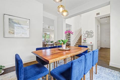 407 Forza Viola Way Austin TX 78738